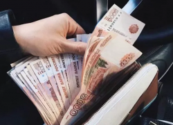 В Крымске будут судить мужчину за кражу кошелька, в котором было 155 тысяч рублей