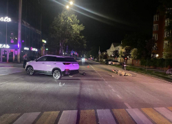 В Темрюке несовершеннолетний водитель мопеда столкнулся с авто