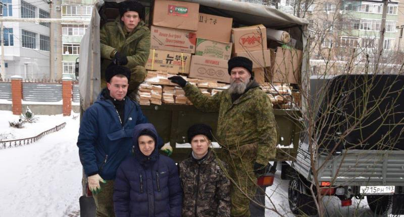 Казаки из Абинска доставили гуманитарную помощь для участников СВО