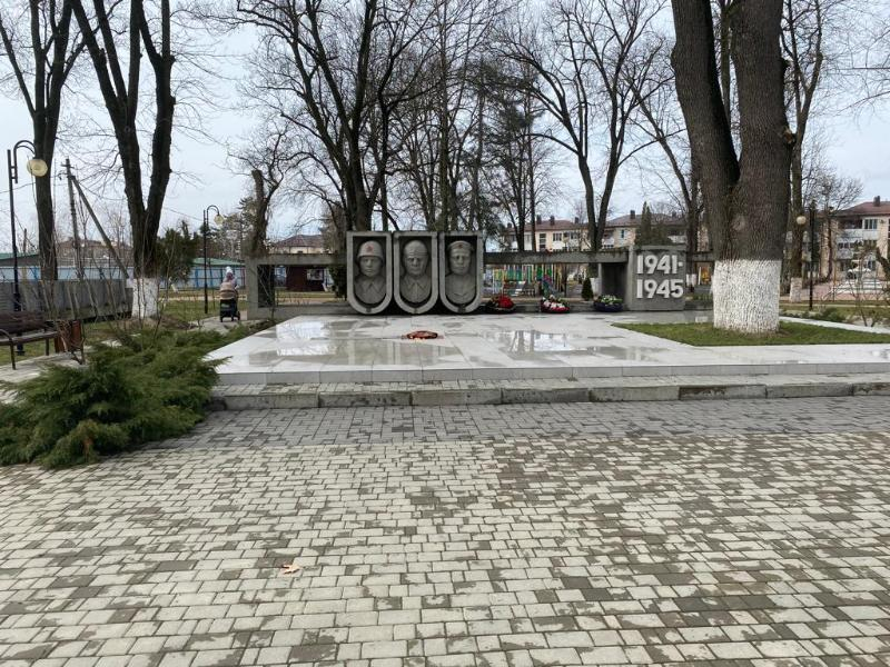 Жительница Крымска пожаловалась на отсутствие туалетов в местном парке