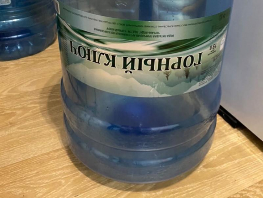 «Туда бы проверку направить»: крымчанка сообщила о некачественной воде 